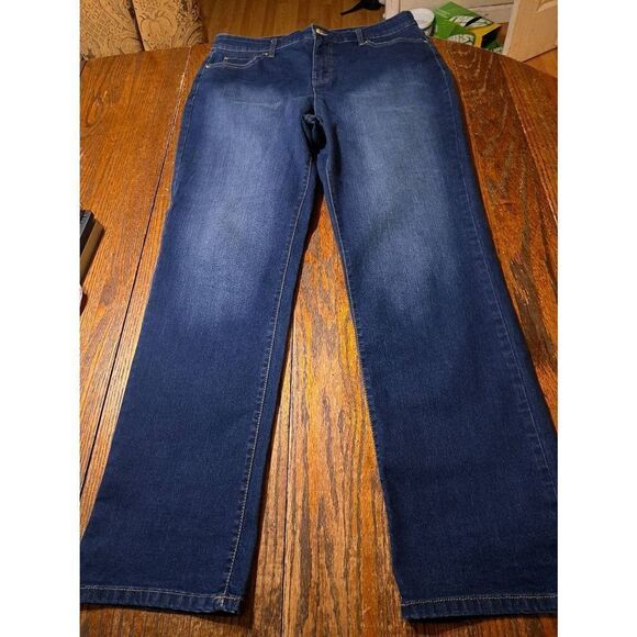 Size 16 Kim Rogers High Rise Straight Denim Blue Jeans with Pockets Belt Loops - Picture 1 of 4